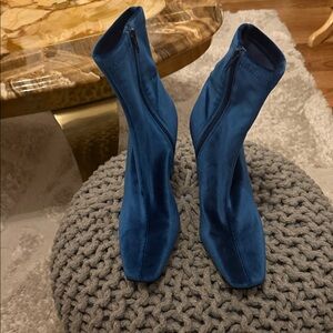 Steve Madden Vibrant Blue Ankle Booties